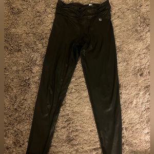 Body Language black ruched shiny workout leggings